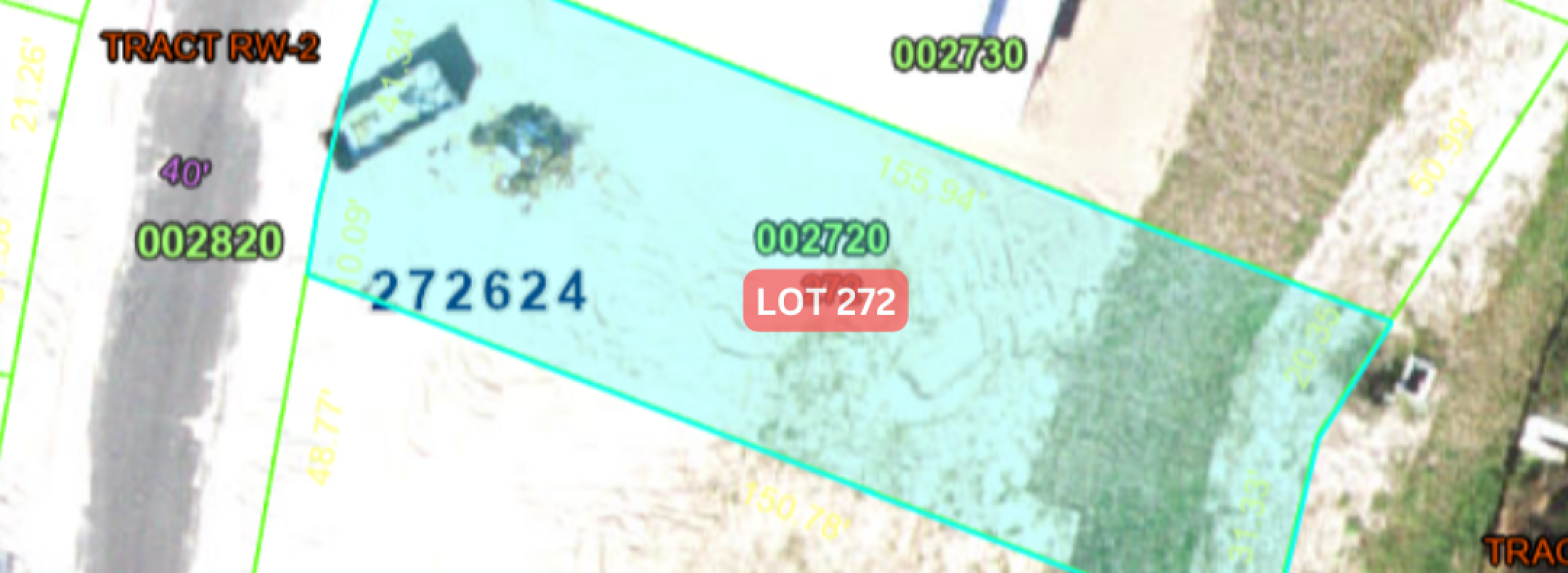 1213 Butterfly - Lot 272